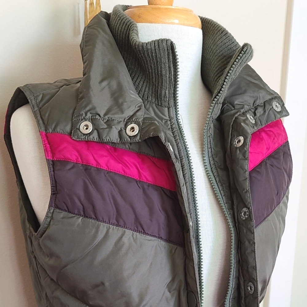 Old Navy Retro Puffer Vest